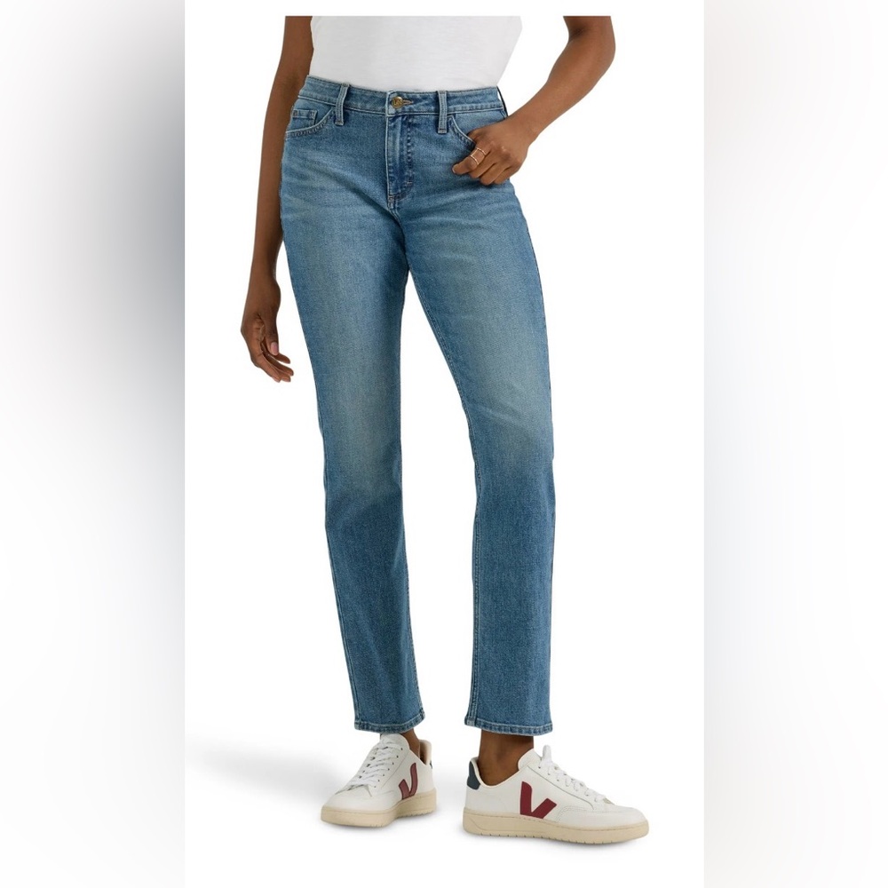 Lee Women's Midrise Straight Jean,